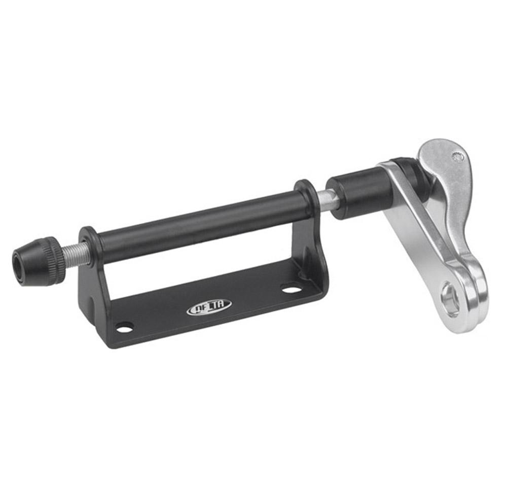DELTA HITCH FORK MOUNT LOCKABLE