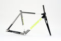 ENGINE11 CRIT-D 2025 Frame Set Neon Charcoal