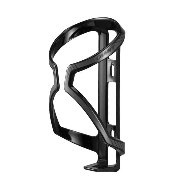 Giant Airway Carbon Cage